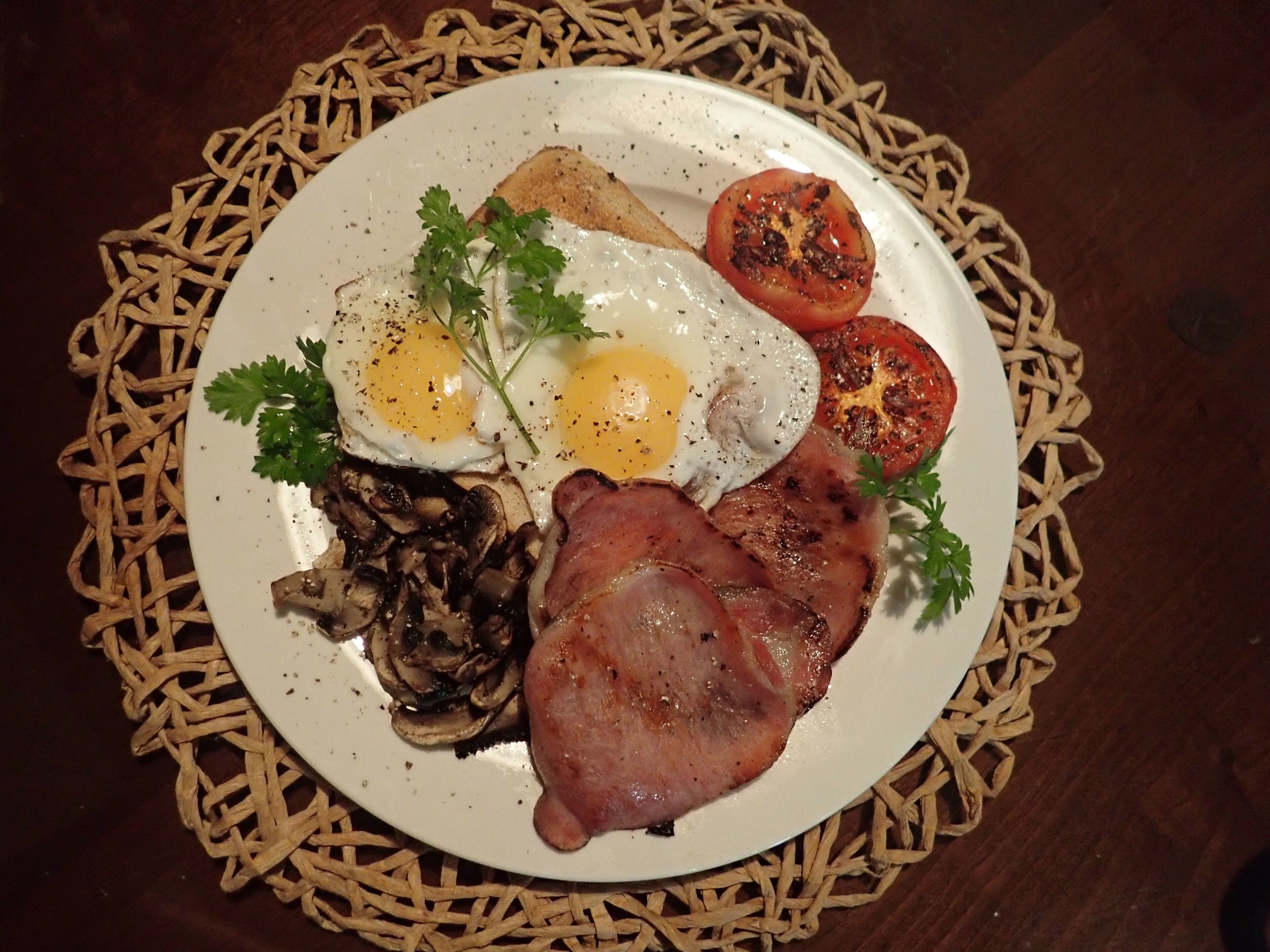 Luxury B@B  in historic  quiet leafy  suburb  2km from Adelaide CBD  — image 2