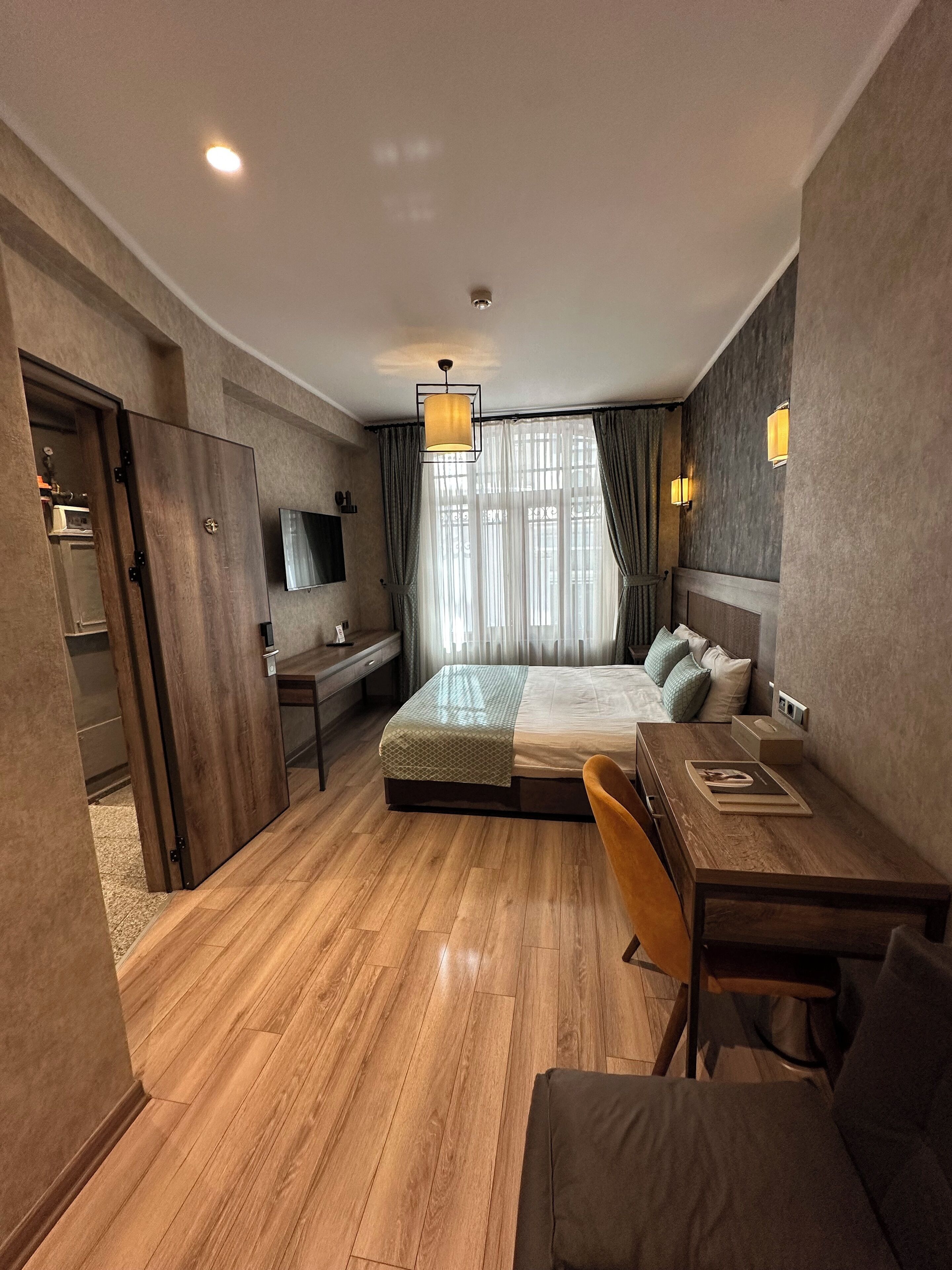 Habitació doble Comfort | Roba de llit hipoal·lergògena i matalassos d'escuma viscoelàstica 