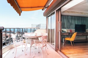 ห้องพาโนรามิกทริปเปิล, วิวทะเล | วิวระเบียง