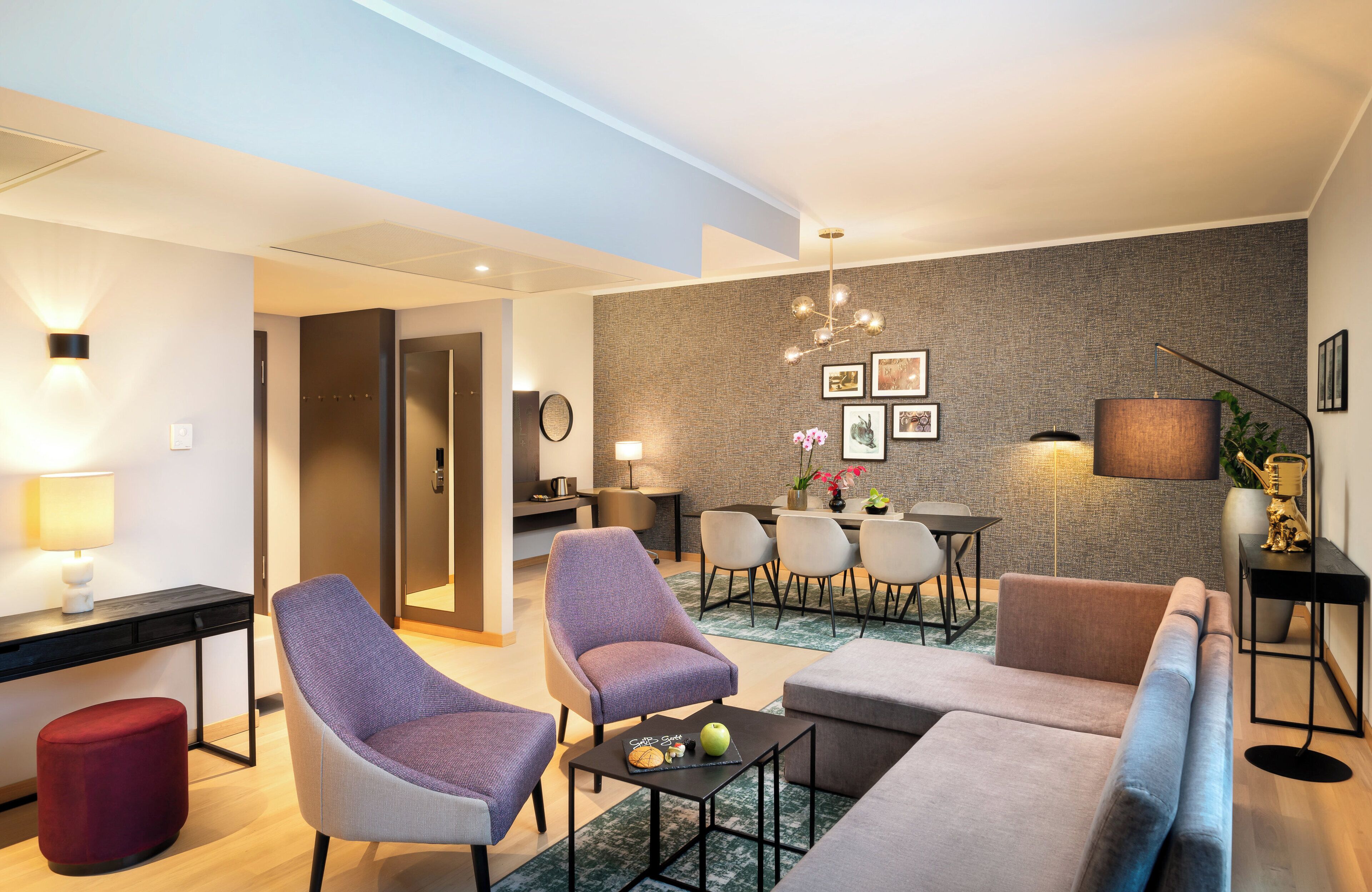 1 bedroom, in-room safe, desk, laptop workspace