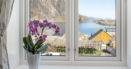 Sakrisøy Gjestegård