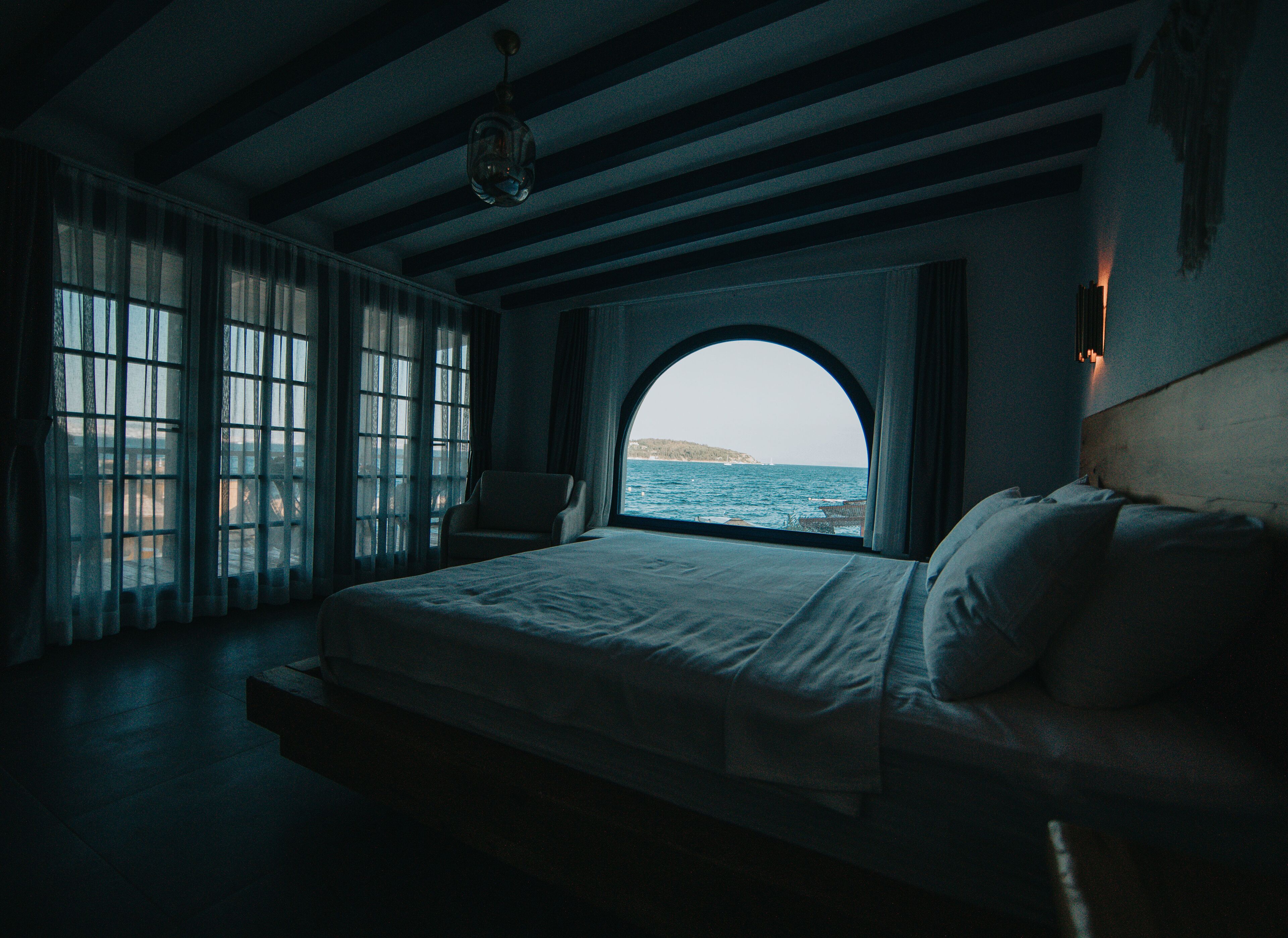 Minibar, desk, laptop workspace, soundproofing