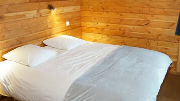 8 bedrooms, iron/ironing board, travel crib, WiFi