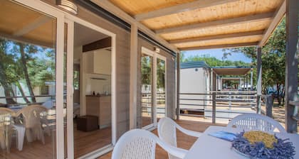 Mobile Homes Delta at Campsite Lopari