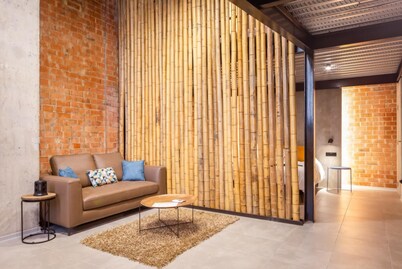 Art Loft 05 'The Mechanic' in Valencia