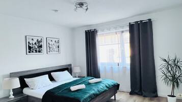 2 Schlafzimmer, Bügeleisen/Bügelbrett, WLAN, Bettwäsche