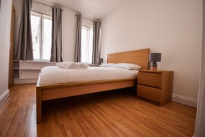 Apartment | 2 bedrooms, iron/ironing board, free WiFi, bed sheets