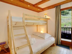 Unclassified image, 5 of 12, button