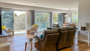 Smart TV, DVD player, books - Albacore 7, 12 Ondine Close, Waterfront Unit with (Nelson Bay)