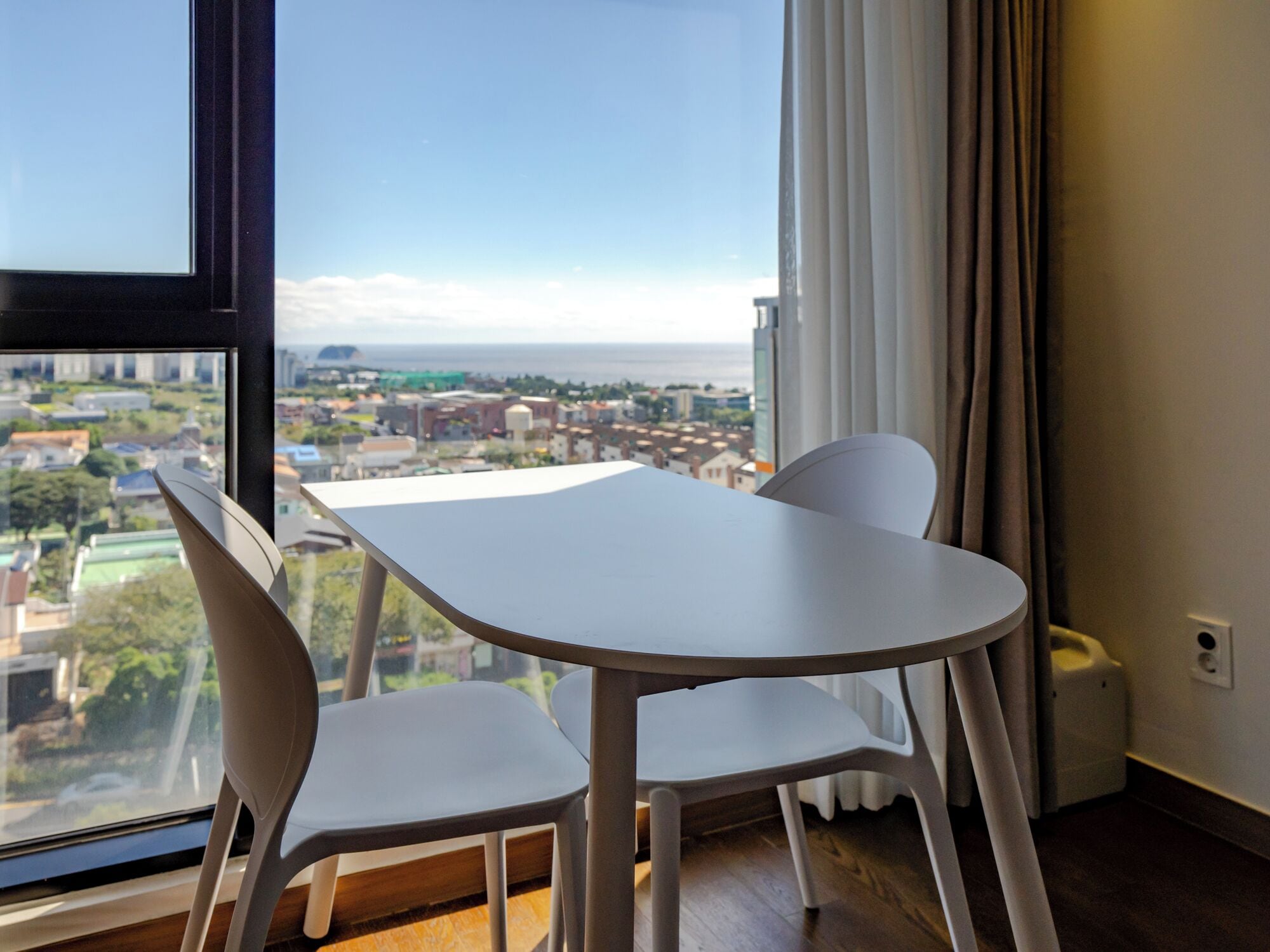 premium ocean double, ocean view, non smoking | city view from property