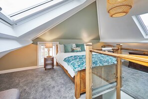 3 chambres, fer et planche à repasser, Wi-Fi gratuit, draps fournis