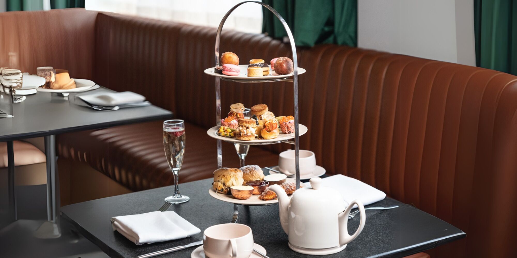 breakfast, lunch and dinner served