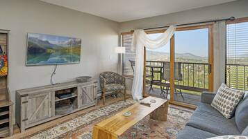 Condo, 2 Bedrooms | Living room | TV