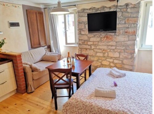 ESTRELLA - Apartments Bevk in charming Piran
