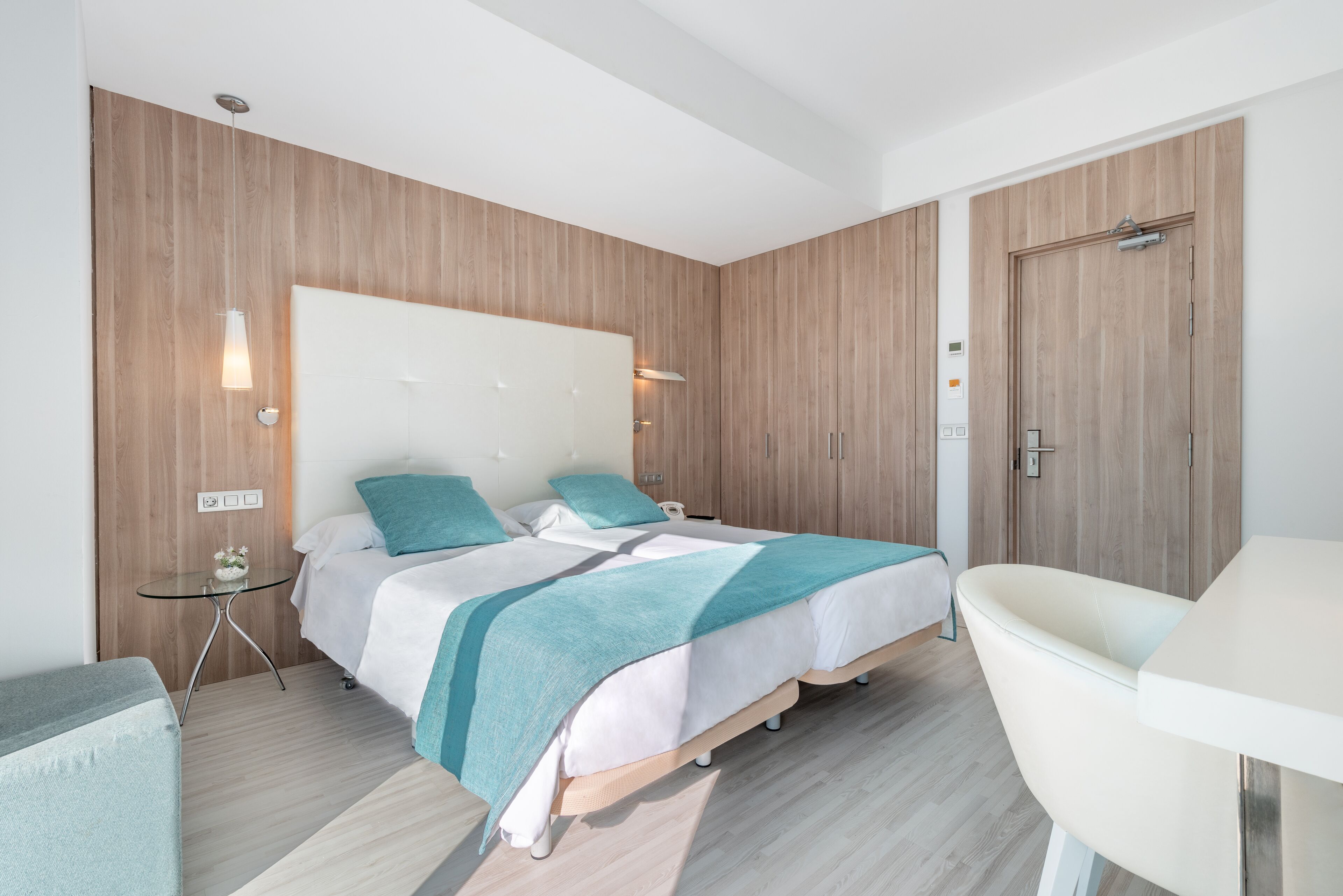 Foto - Kyrat Amarac - Adults Only