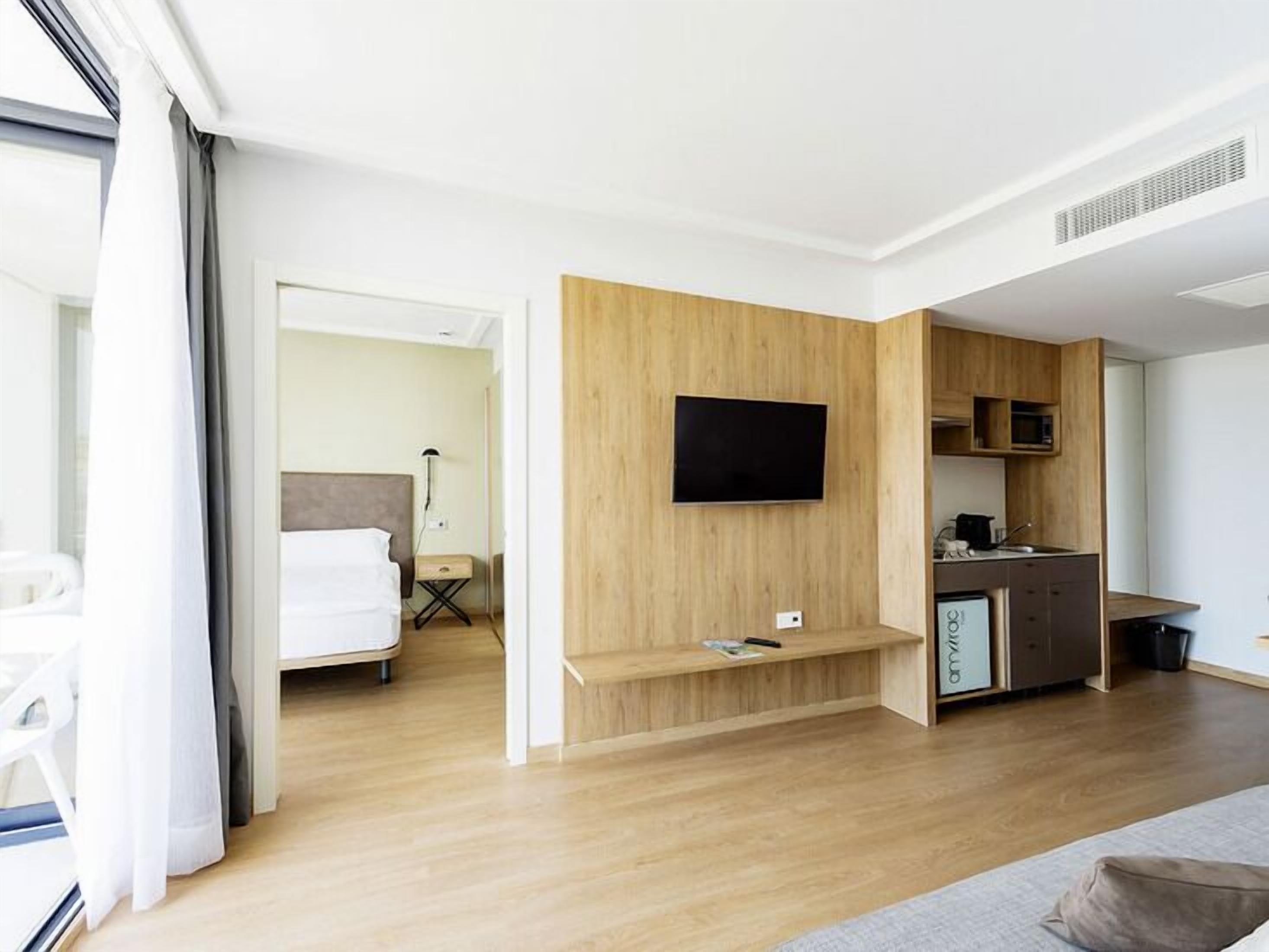 Photo - Kyrat Amarac Suites