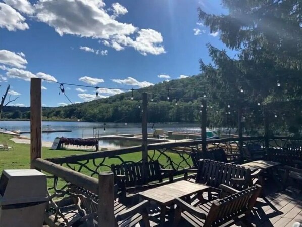 Terrace/patio - Club Getaway Valley View 1 (Kent)