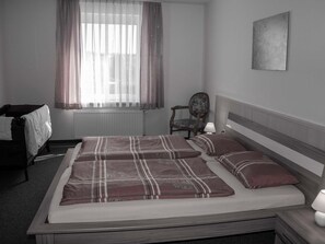 2 Schlafzimmer, WLAN, Bettwäsche