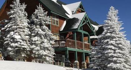Camp 4 24: Slope Side, Cozy 2 BR with Shuttle Service