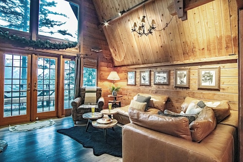 Luxury Fall Escape | North Westridge 111, 6BR