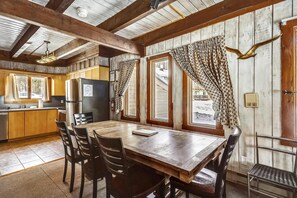 House, Multiple Beds (Hemlock Ridge 6A) | Dining - Hemlock Ridge 6A (Killington)