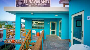 Deluxe Triple Room, Partial Ocean View | Balcony