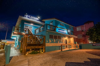 Front of property - evening/night at El Navegante de Culebra