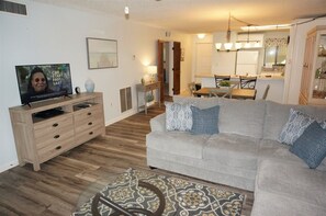 Condo (La Dolce Vita) | Living room | TV - La Dolce Vita (North Fort Myers)