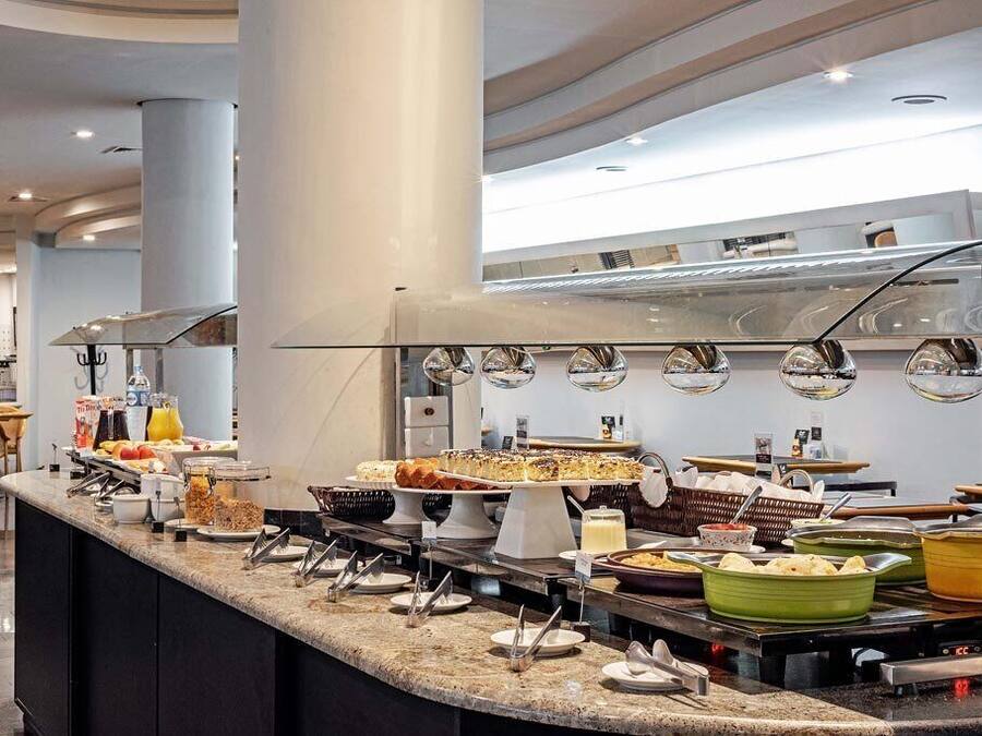 Gratis frukostbuffé varje dag