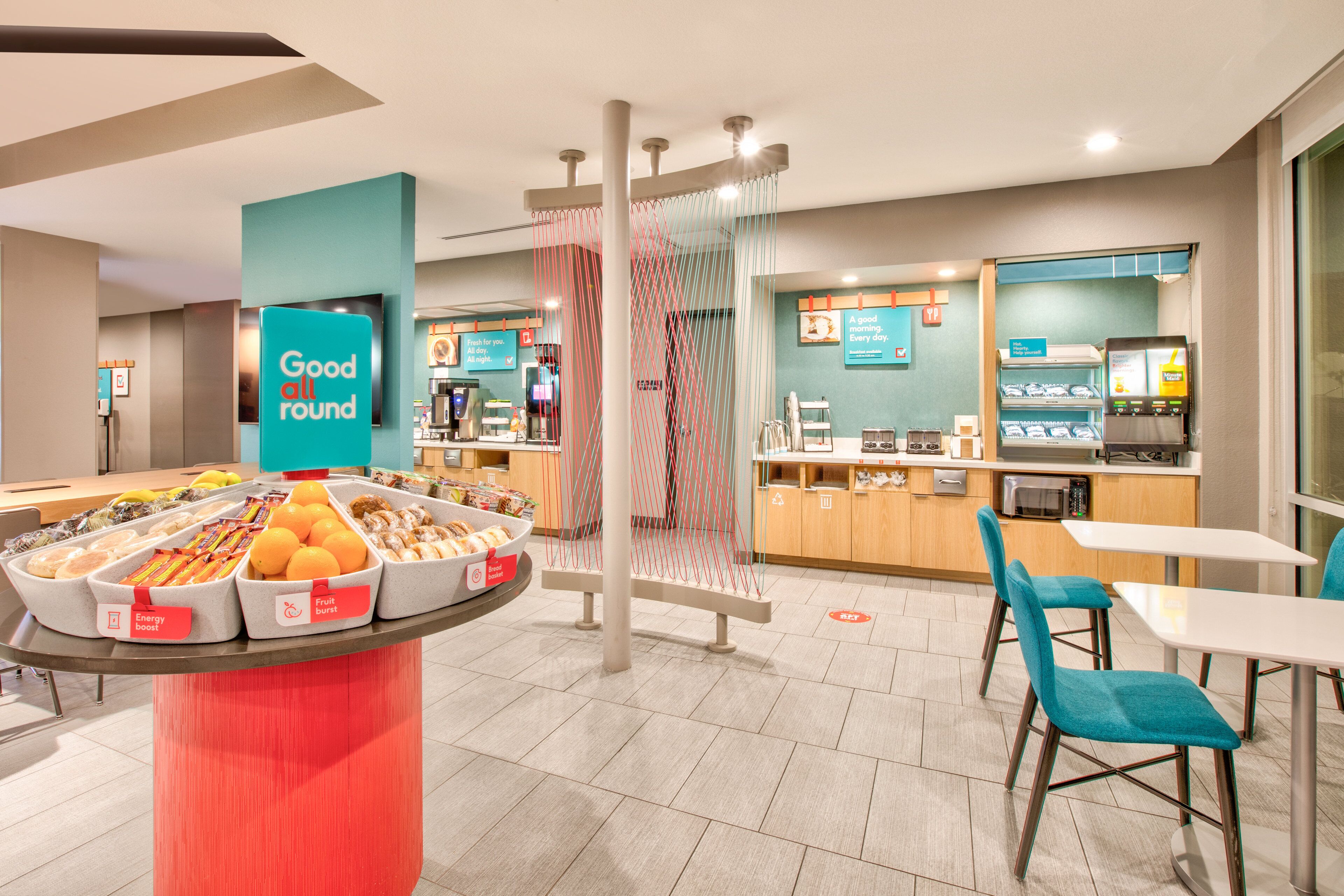 free daily continental breakfast