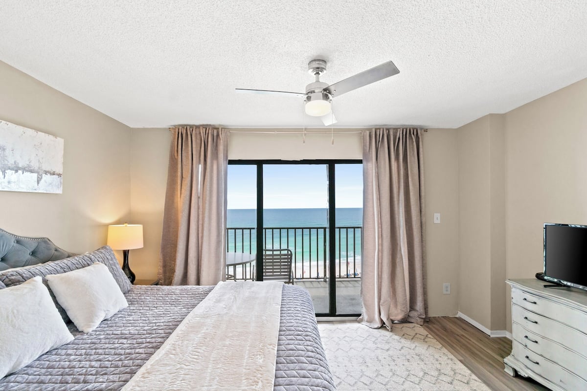 Condo, 2 Bedrooms, Balcony, Ocean View (704) | 2 bedrooms, premium bedding, iron/ironing board, free WiFi