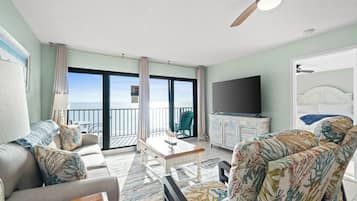 Condo, 2 Bedrooms (507) | Living area | 55-inch flat-screen TV with cable channels