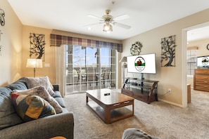 Smart TV, DVD player