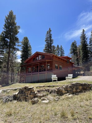 Front of property - Riggan Ranch (Cloudcroft)