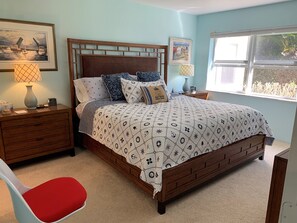 2 quartos, escrivaninha, Wi-Fi de cortesia, roupa de cama