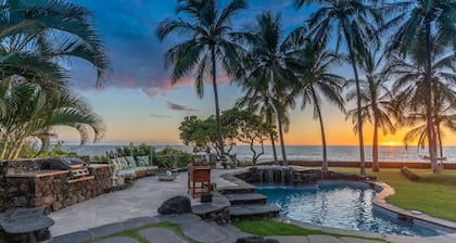 Ultra private oceanfront gated compound with pool & spa just minutes from town.