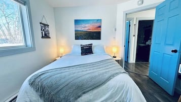 2 chambres, fer et planche à repasser, accès au Wi-Fi (inclus)