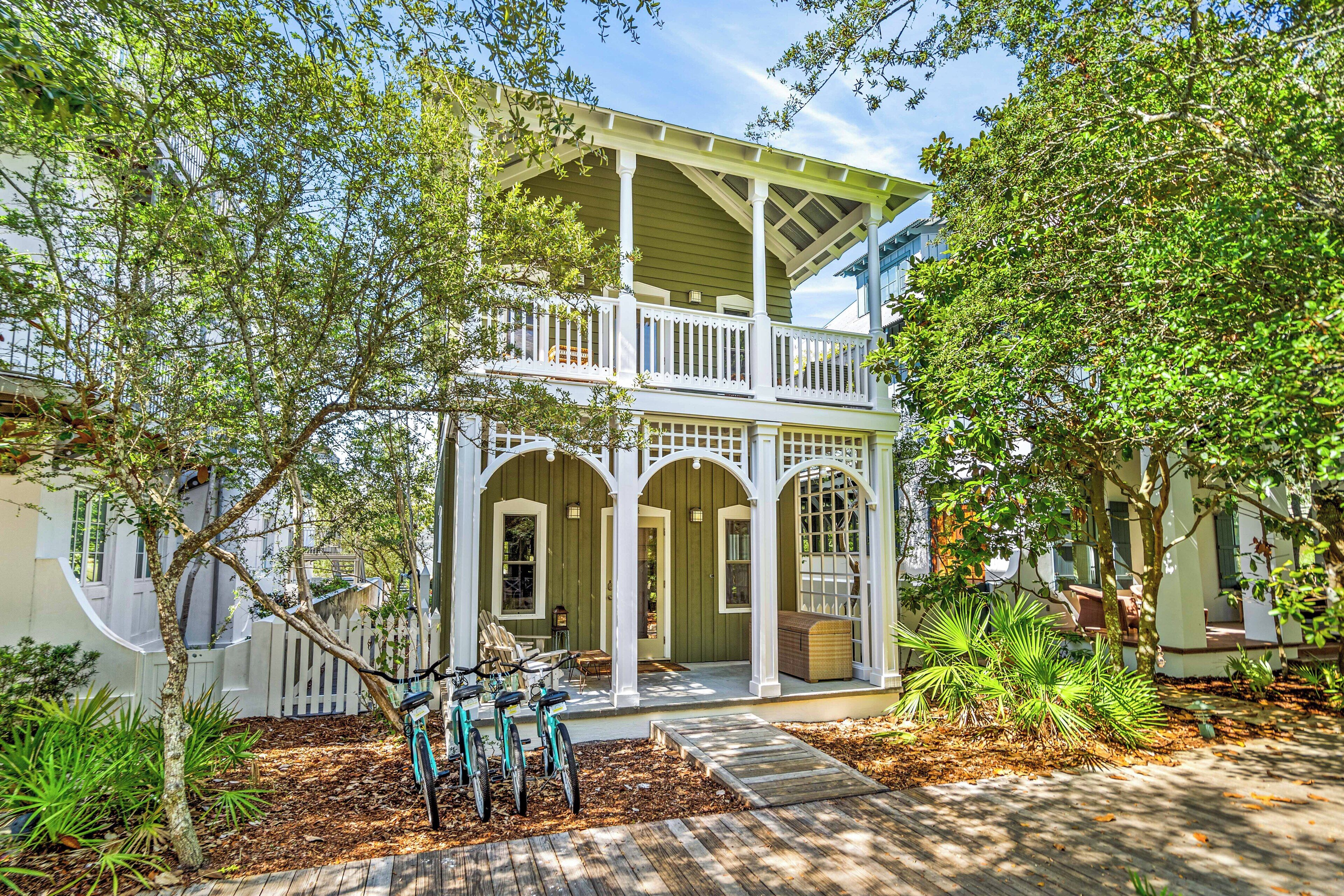 Point of View Cottage - Close to Cabana Pool & Town Center