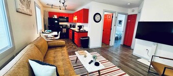 Horseshoe Lake 2nd floor 2 bdrm condo