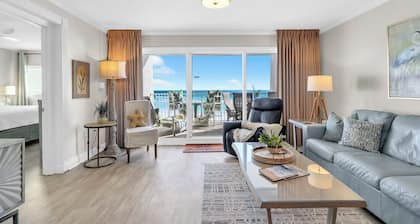 đBeach House 201A - Salt Water Retreat | Gulf Views + Seasonal Beach Serviceđ