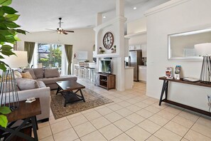Smart TV, video games - *Disney Pool Home-Heated Pool Included-Clermont FL (Clermont)