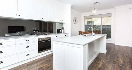 Glen’s Inner City Escape - CBD Central