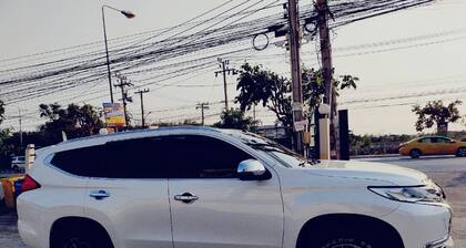 DMK Don Mueang  airport Guest House  (Meet&GreeT service)