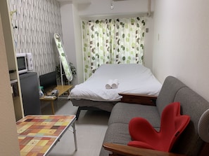 1 bedroom, desk, free WiFi