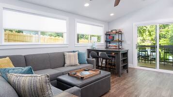 Älytelevisio, DVD-soitin, videokirjasto