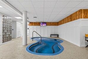 Condo, 1 King Bed (Pinnacle C16) | Interior