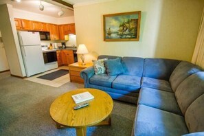 Living room - Whiffletree D3 (Killington)
