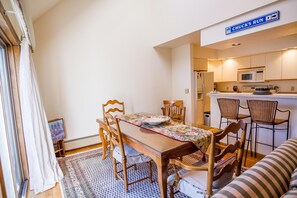 아파트, 침대(여러 개) (Colony Club C12) | 전용 주방 | 오븐, 토스터