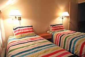 公寓, 多張床 (Whiffletree B8) | 3 間臥室、熨斗/熨衣板、無線上網