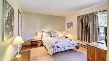 1 habitación y ropa de cama